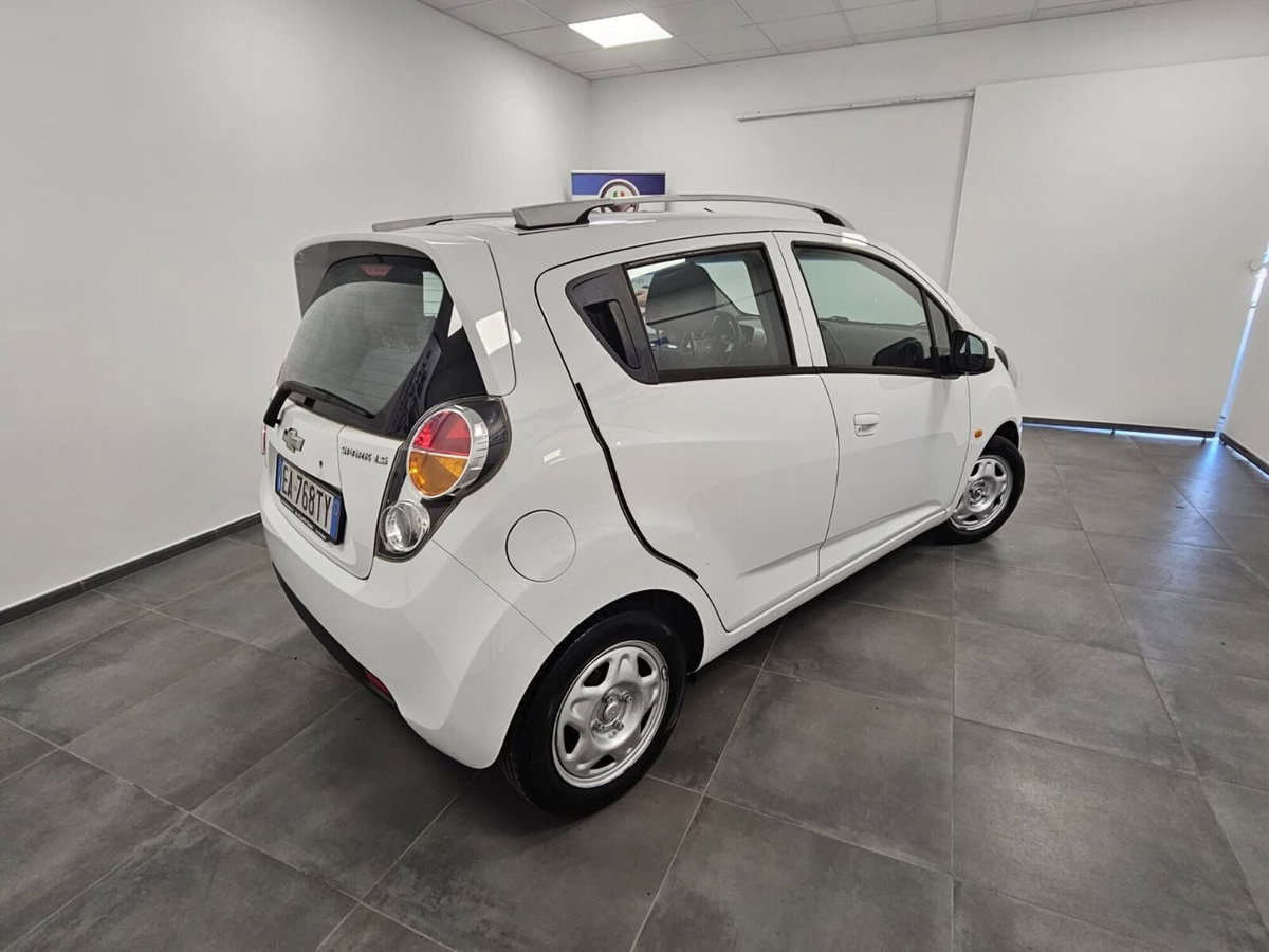 Chevrolet Spark 1.0 LS GPL Eco Logic (4)