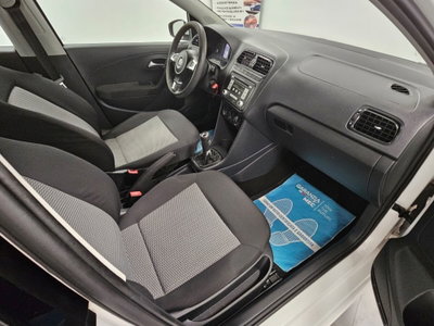 Volkswagen Polo 1.2 5 porte Trendline (15)