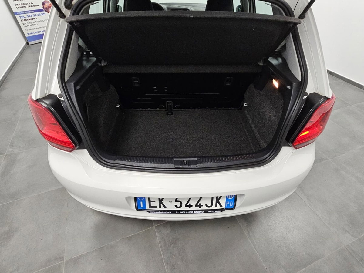 Volkswagen Polo 1.2 5 porte Trendline (18)