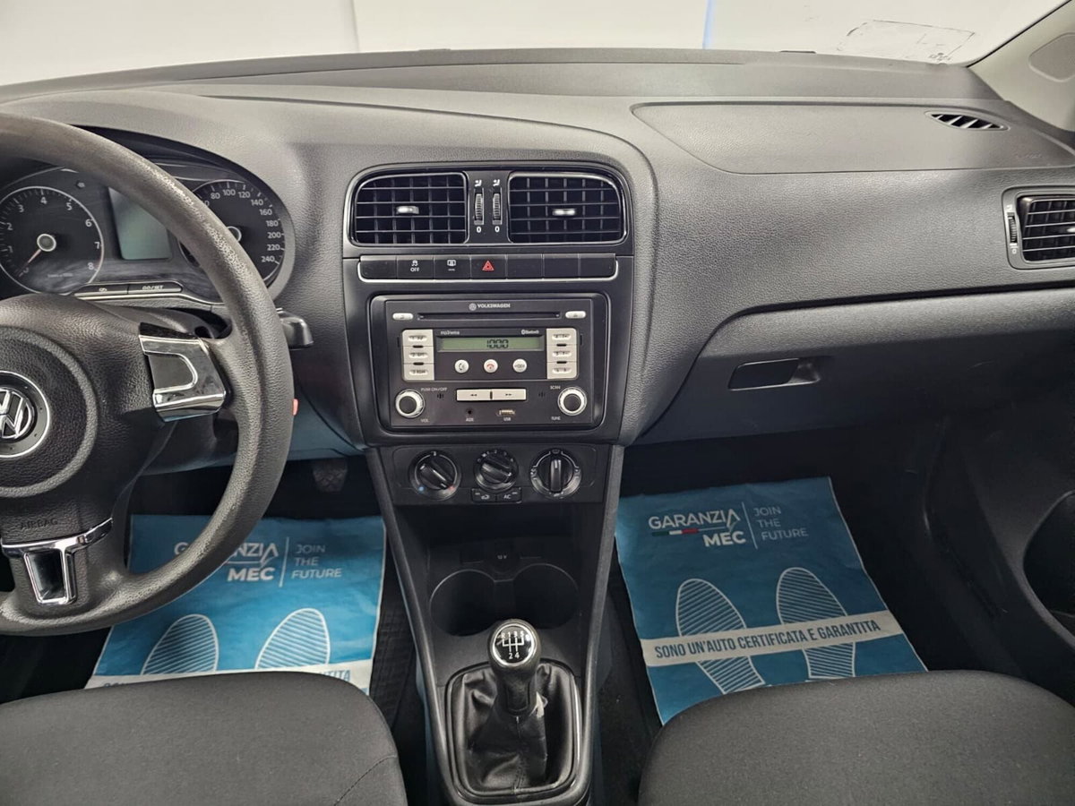 Volkswagen Polo 1.2 5 porte Trendline (8)
