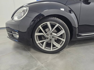 Volkswagen Maggiolino 1.6 TDI Design (17)