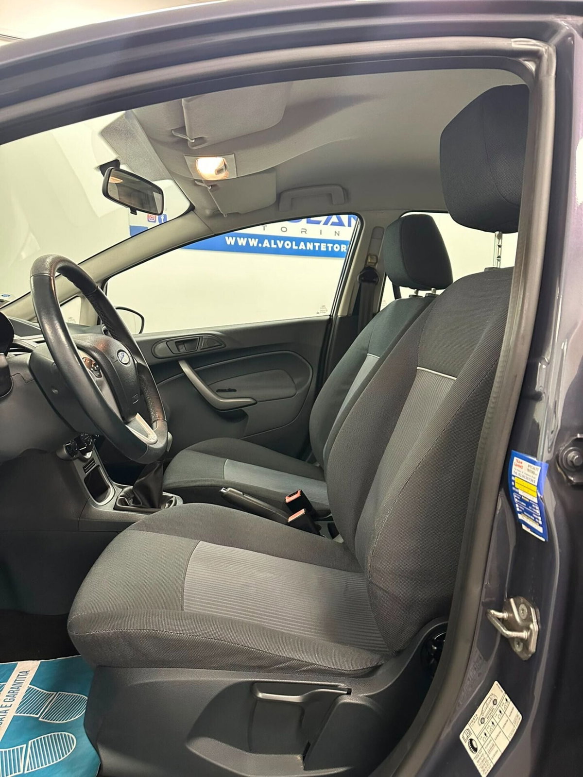 Ford Fiesta 1.2 82 CV 5 porte Titanium (13)