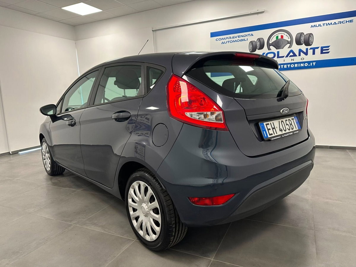 Ford Fiesta 1.2 82 CV 5 porte Titanium (6)