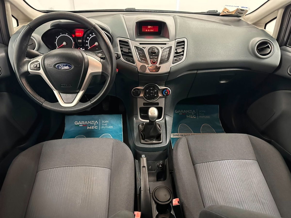 Ford Fiesta 1.2 82 CV 5 porte Titanium (7)