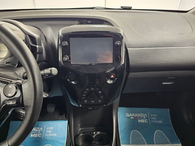 Citroen C1 C1 VTi 72 5 porte Shine (9)