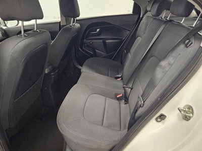 Kia Rio 1.2 CVVT 5p. Active (13)