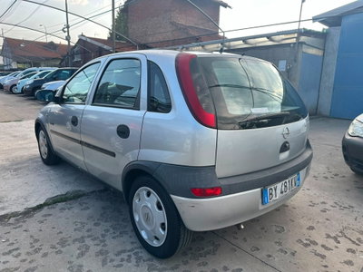 Opel Corsa 1.2i 16V cat 5 porte 'Njoy (11)