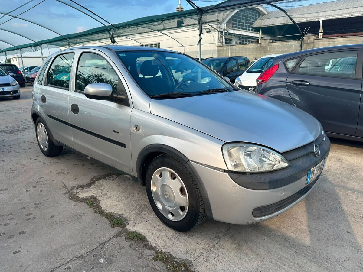 Opel Corsa 1.2i 16V cat 5 porte 'Njoy (5)