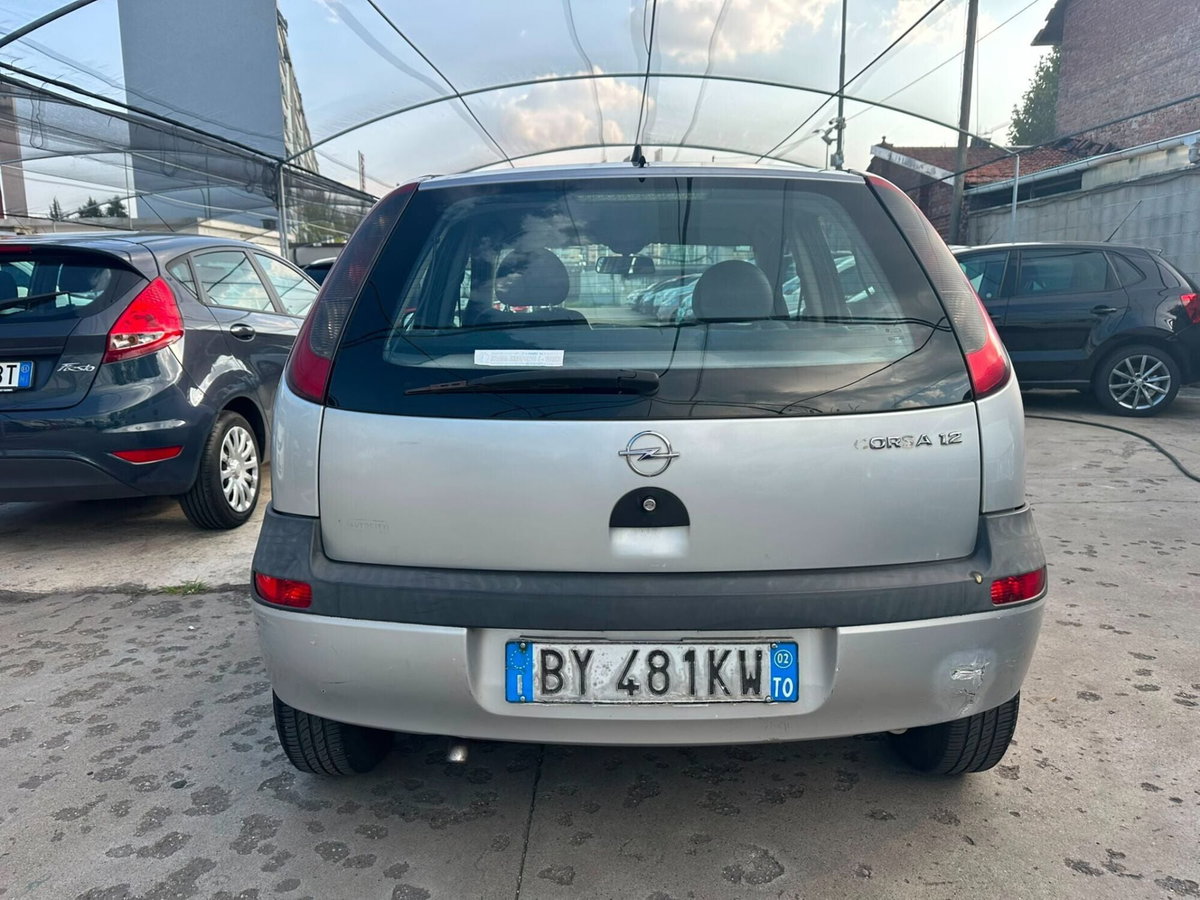 Opel Corsa 1.2i 16V cat 5 porte 'Njoy (9)