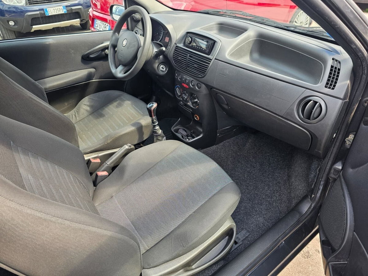Fiat Punto Classic 1.2 3 porte Active GPL (14)
