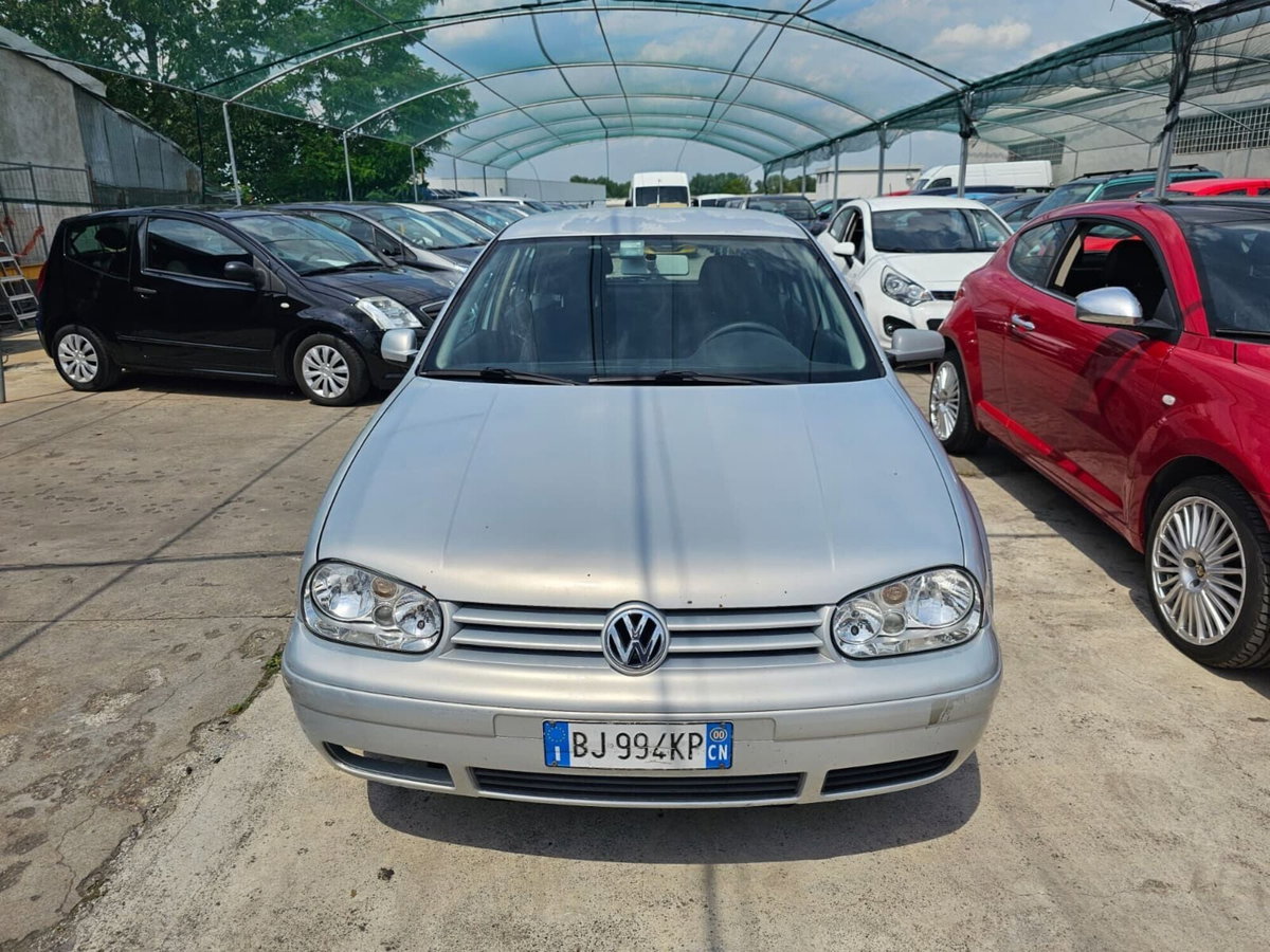 Volkswagen Golf 1.6 5p. Comfortline (14)