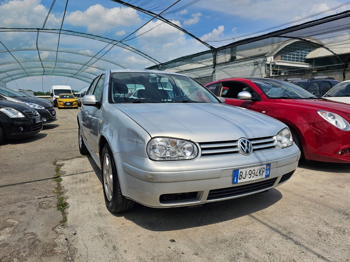 Volkswagen Golf 1.6 5p. Comfortline (2)