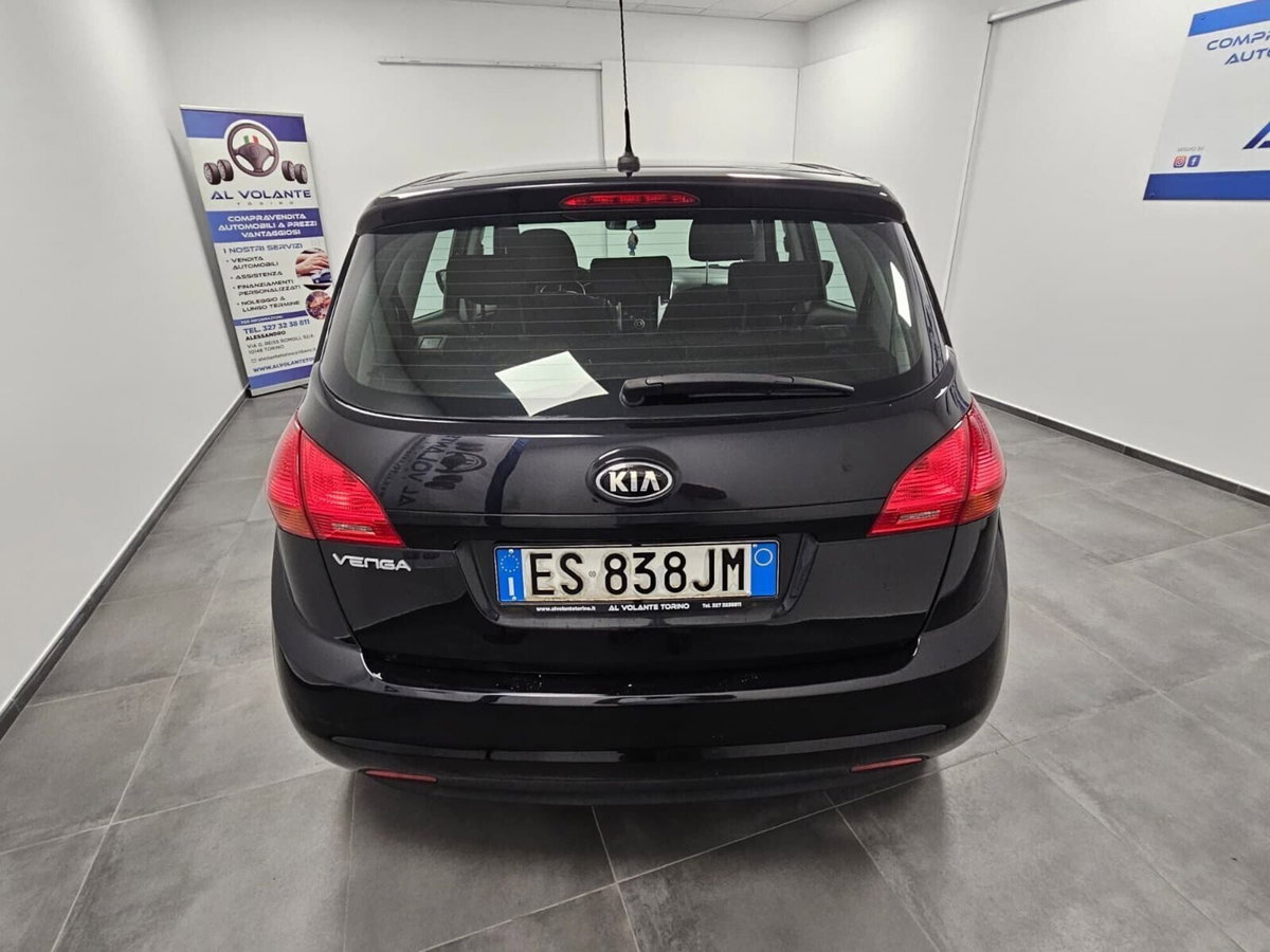 Kia Venga 1.4 CVVT Active (19)
