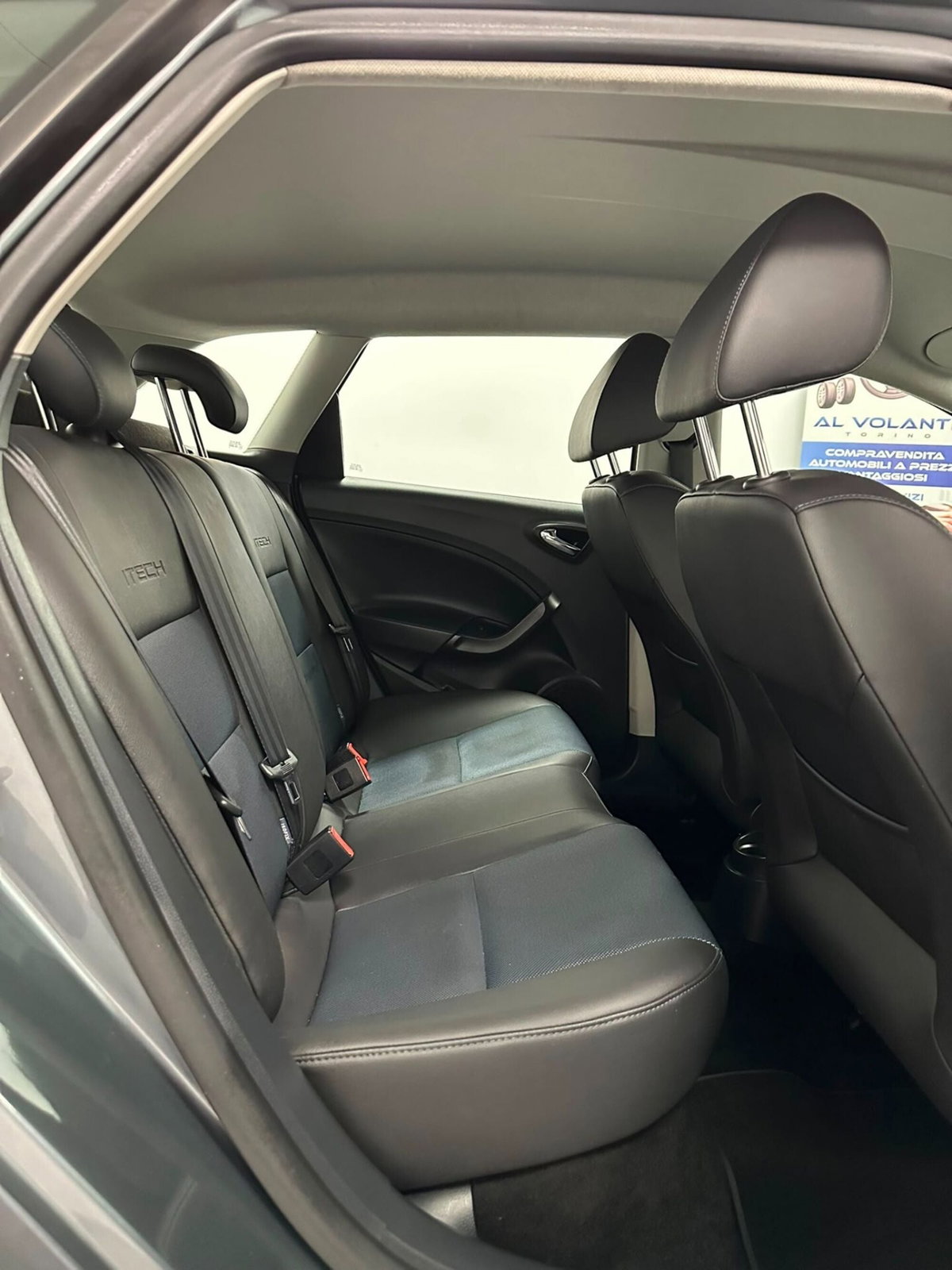 SEAT Ibiza ST 1.2 70 CV I-Tech (20)