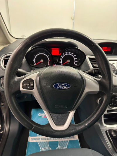 Ford Fiesta Ikon 1.4 5 porte Bz.- GPL (15)
