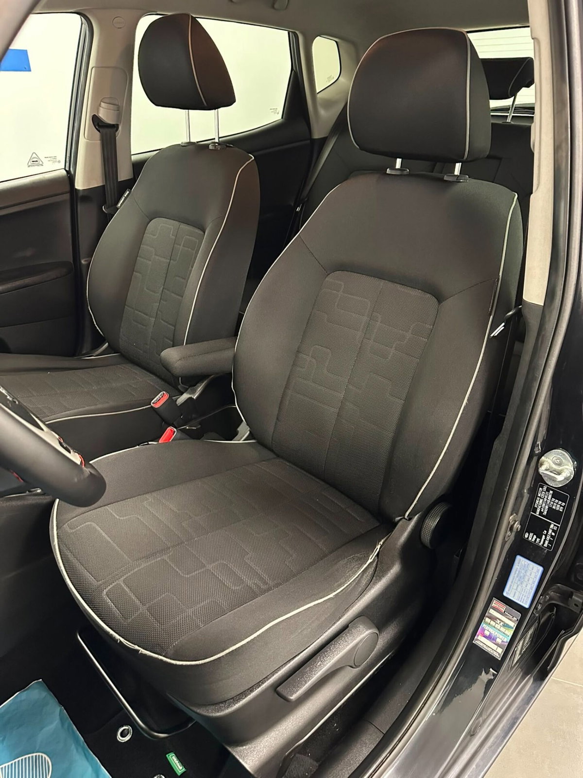 Kia Venga 1.4 CVVT EX ISG (18)