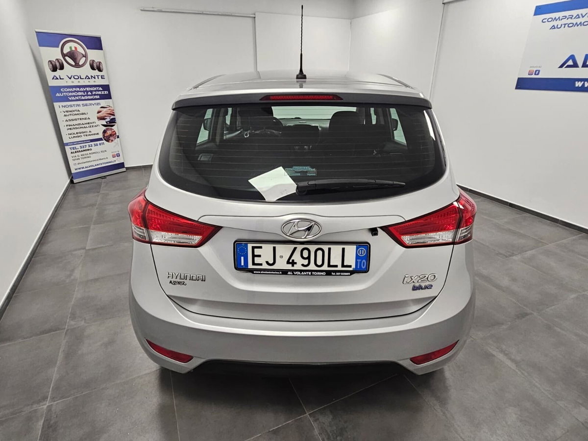 Hyundai ix20 1.4 90 CV Classic (19)
