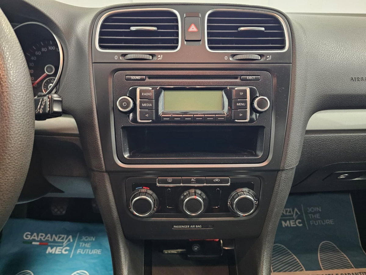 Volkswagen Golf 1.6 5p. Trendline (11)