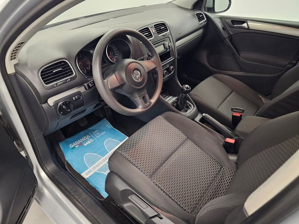 Volkswagen Golf 1.6 5p. Trendline (12)