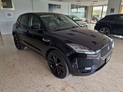 Jaguar E-Pace 2.0D 180 CV AWD aut. R-Dynamic (4)