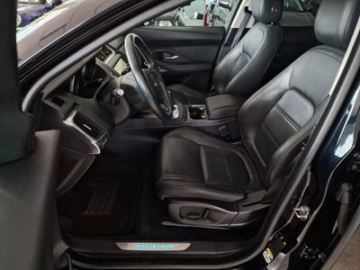 Jaguar E-Pace 2.0D 180 CV AWD aut. R-Dynamic (9)