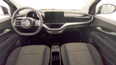 Fiat 500e Icon 3+1 42 kWh (8)