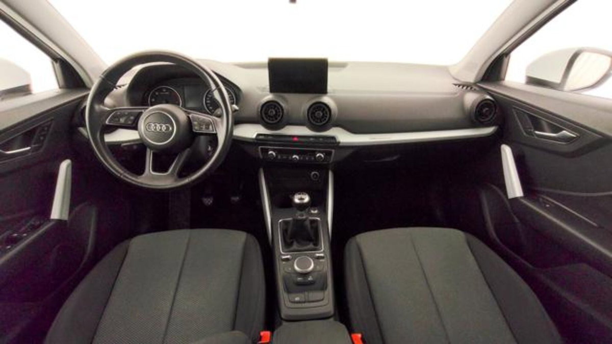 Audi Q2 Q2 1.6 TDI S line Edition (10)