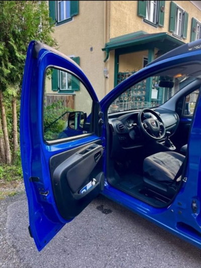Fiat Qubo 1.4 8V 77 CV Lounge (11)