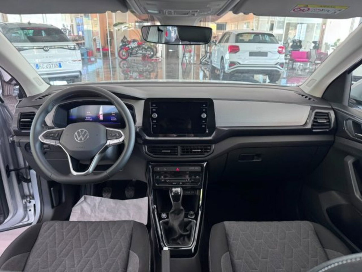 Volkswagen T-Cross 1.0 tsi Edition 95cv (16)