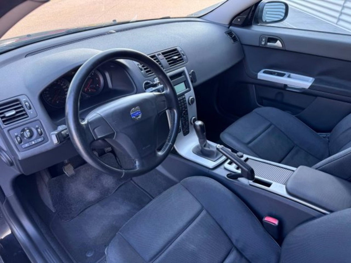 Volvo V50 2.0 D cat aut. R-Design (14)
