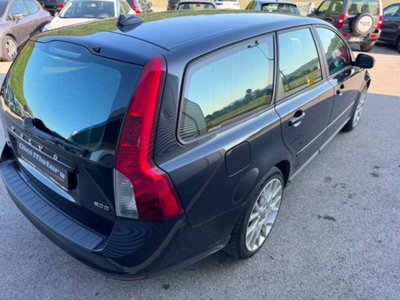 Volvo V50 2.0 D cat aut. R-Design (5)