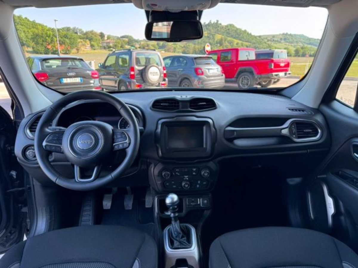 Jeep Renegade 1.6 Mjt 130 CV Limited (14)