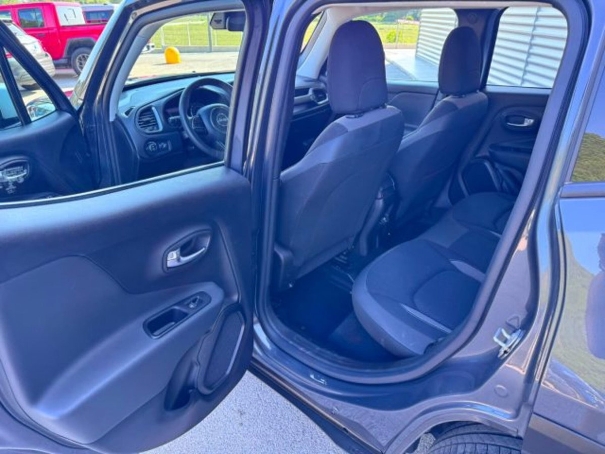Jeep Renegade 1.6 Mjt 130 CV Limited (18)