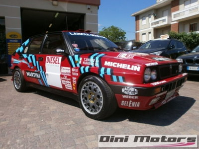 Lancia Delta turbo 16V HF integrale (4)