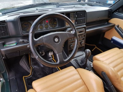 Lancia Delta turbo 16V HF integrale (3)