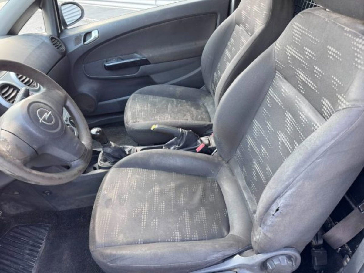 Opel Corsa 1.3 CDTI 75CV F.AP. 3 porte Van (16)