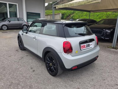 MINI Mini Cooper SE Resolute (4)