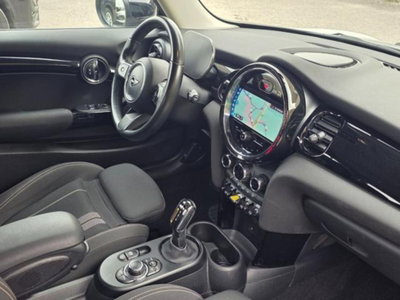 MINI Mini Cooper SE Resolute (7)