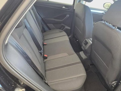 Volkswagen T-Roc 2.0 tdi R-Line 4motion 150cv dsg (9)
