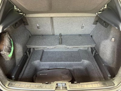 Volvo XC40 T2 automatico Core (13)