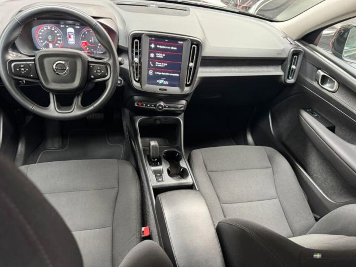 Volvo XC40 T2 automatico Core (6)
