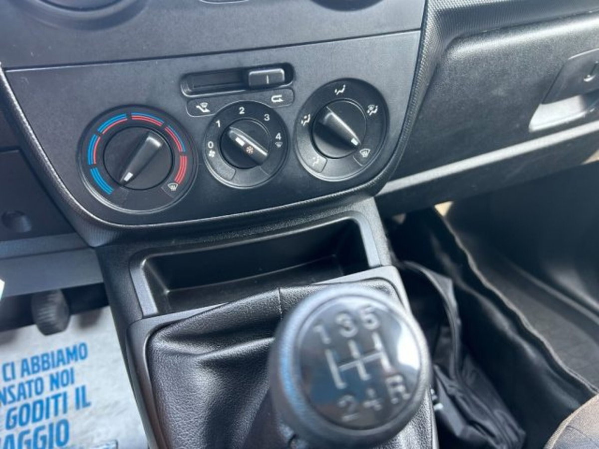 Fiat Fiorino 1.3 MJT 95CV Combinato (17)