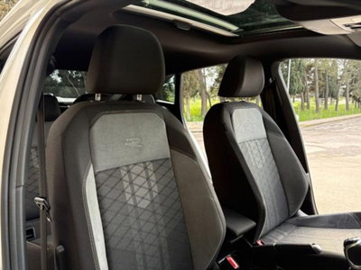 Volkswagen Taigo 1.0 TSI 110 CV R-Line (12)