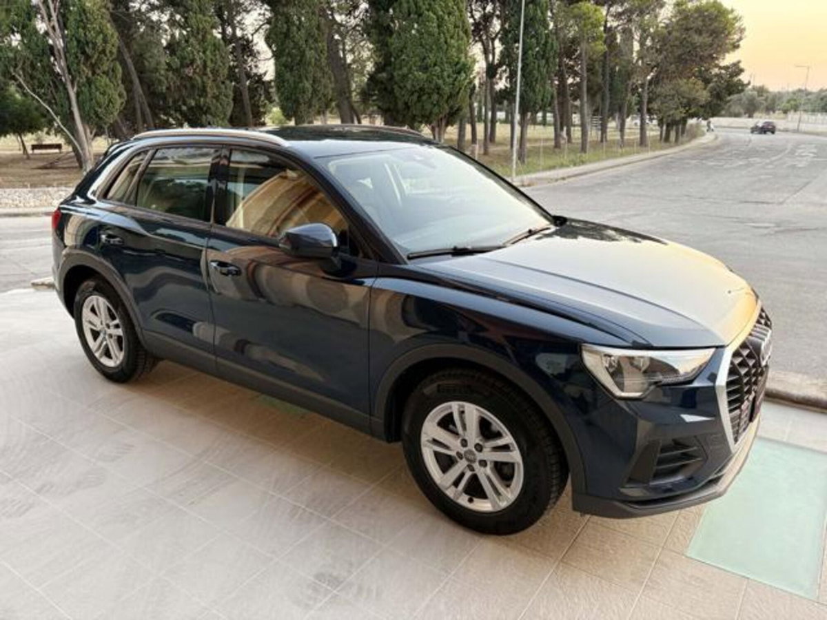 Audi Q3 2.0 TDI 150 CV quattro S tronic Business (3)