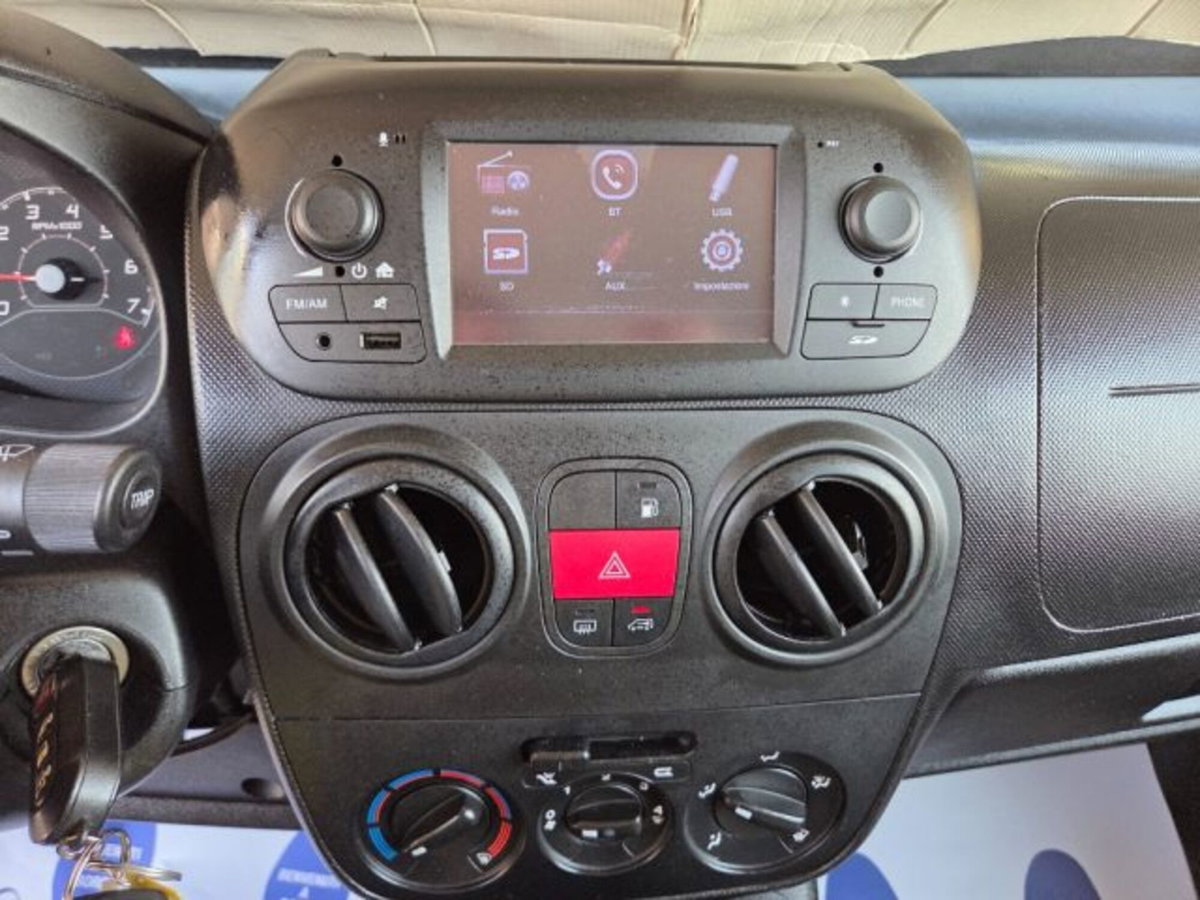 Fiat Fiorino 1.4 8V CNG 70CV Cargo SX (19)