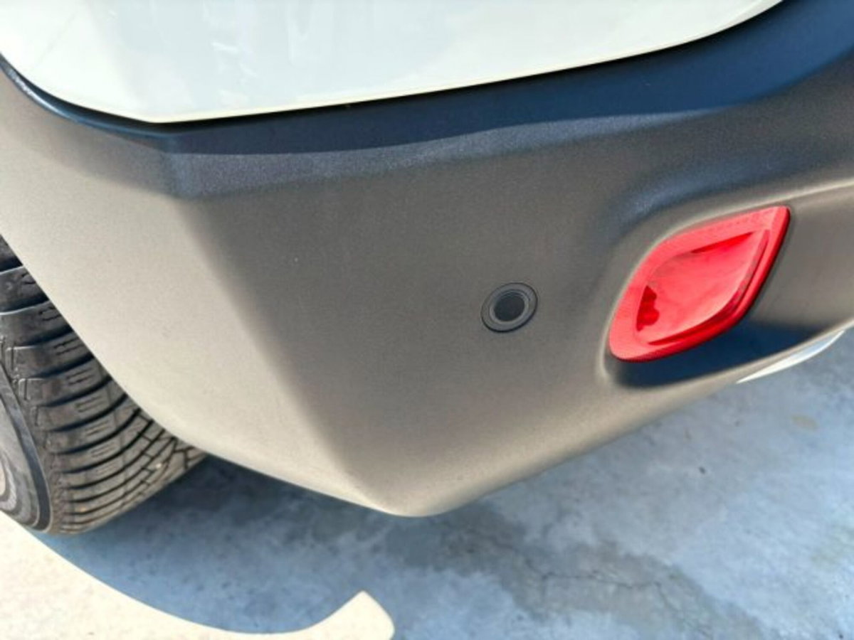 Jeep Renegade 1.6 Mjt 120 CV Limited (15)