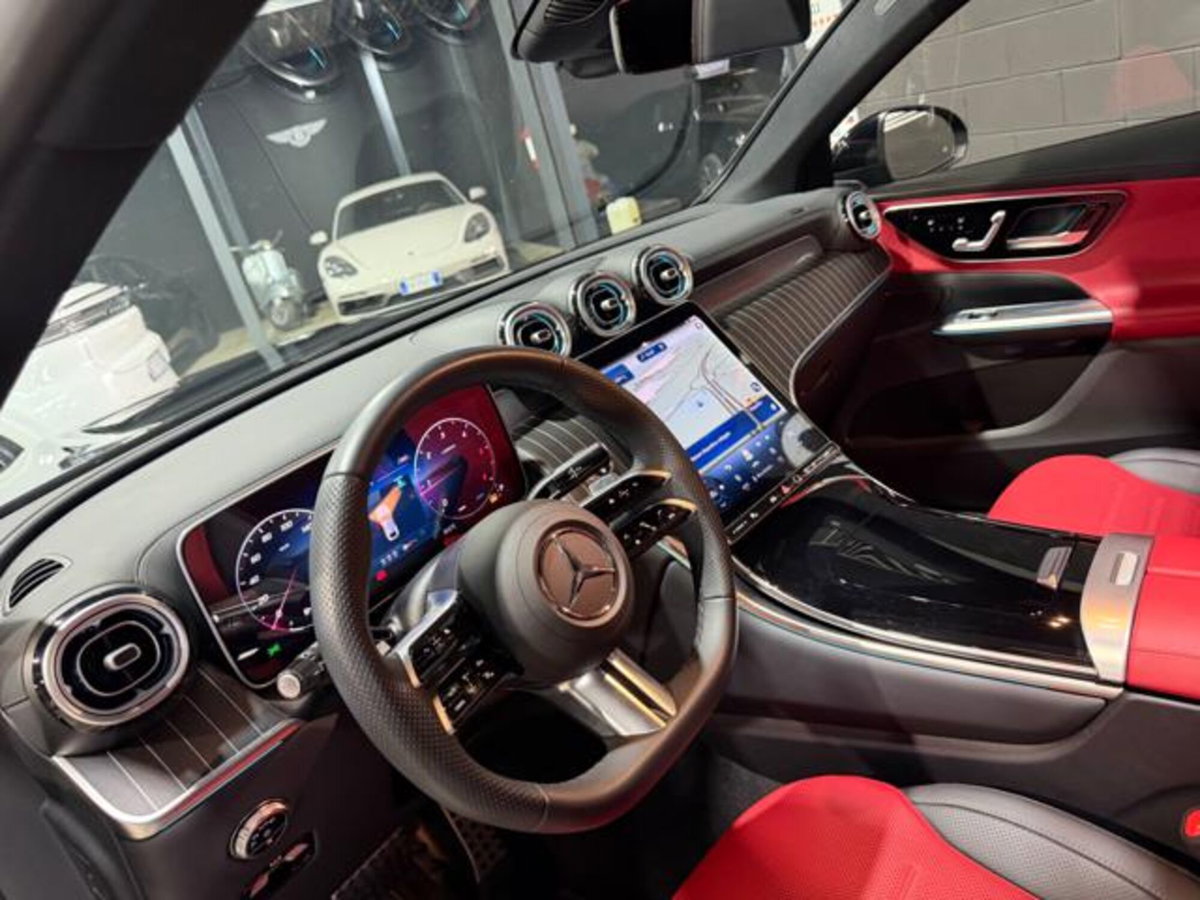 Mercedes-Benz GLC SUV 300 d AMG Line Premium Plus 4matic auto (13)