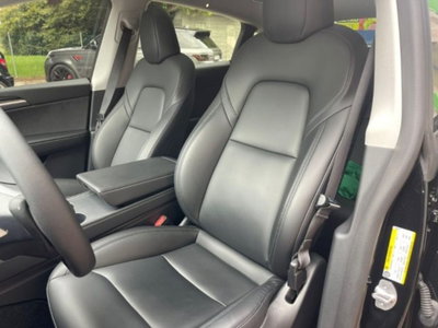 Tesla Model Y Performance Dual Motor awd (15)