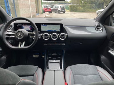 Mercedes-Benz GLA SUV 180 d Automatic Premium (9)