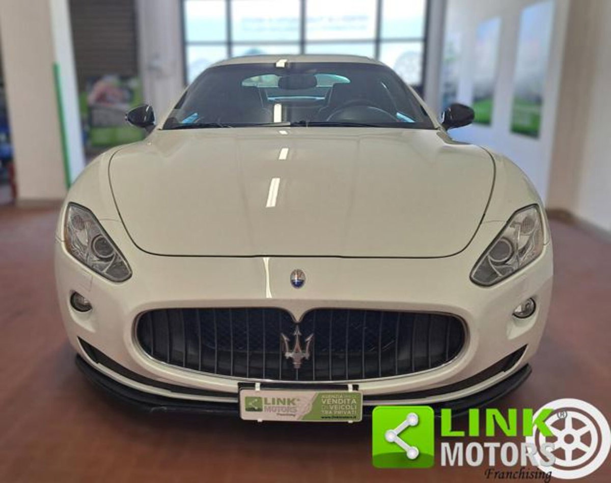 Maserati Granturismo GranTurismo 4.2 V8 (3)
